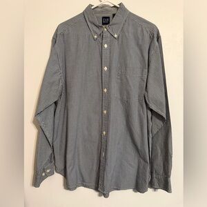 GAP Men's Navy and White Gingham Button Down Shirt